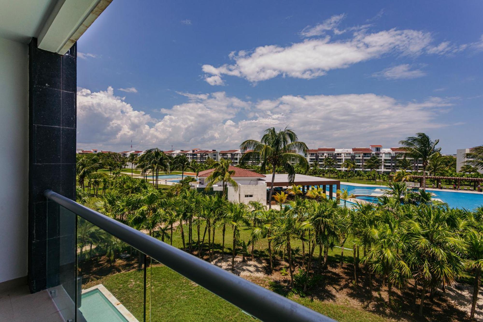 Mareazul Beach Front Condos At Playa Del Carmen Exterior foto